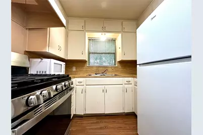 607 Bellevue Place #A, Austin, TX 78705 - Photo 24