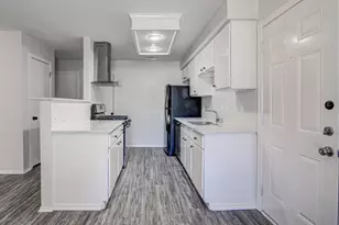 5301 Indio Cir, Austin, TX 78745 - Photo 8