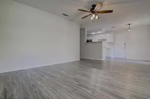 5301 Indio Cir, Austin, TX 78745 - Photo 4