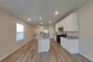 5108 Saddle Clb Dr, Georgetown, TX 78626 - Photo 4