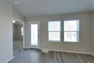 5108 Saddle Clb Dr, Georgetown, TX 78626 - Photo 2