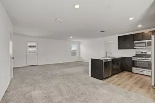 420 Halfmoon Dr, Lockhart, TX 78644 - Photo 10