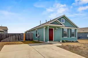 420 Halfmoon Dr, Lockhart, TX 78644 - Photo 32