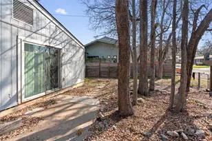 2408 La Casa Dr, Austin, TX 78704 - Photo 24