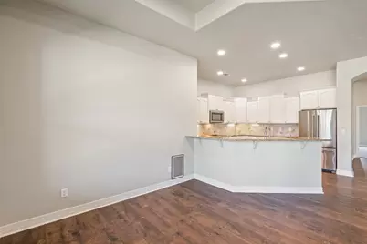 129 Hi Valley #B, Horseshoe Bay, TX 78657 - Photo 10