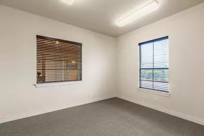 105 Applewood Drive, Cedar Creek, TX 78612 - Photo 32