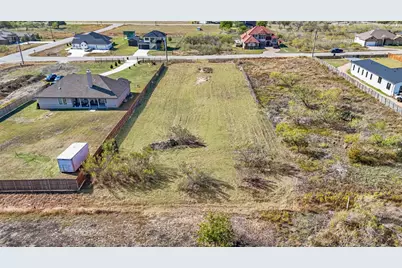 154 Burrobrush Street, Niederwald, TX 78640 - Photo 12