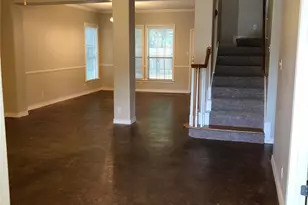 504 W N Loop Blvd, Austin, TX 78751 - Photo 2