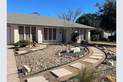 2206 Kenbridge Drive, Austin, TX 78757 - Photo 2