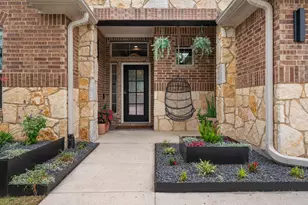 225 Blue Waterleaf Ln, Georgetown, TX 78626 - Photo 4