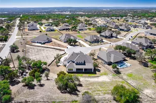 138 Yellow Bell Run, Dripping Springs, TX 78620 - Photo 38