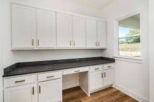 138 Yellow Bell Run, Dripping Springs, TX 78620 - Photo 10