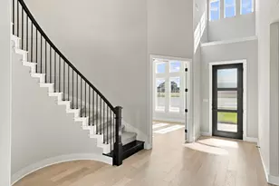 100 Uphill Dr, Liberty Hill, TX 78642 - Photo 10