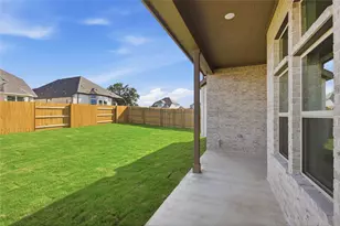 619 Breeze Hollow Ln, Georgetown, TX 78628 - Photo 32