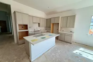 619 Breeze Hollow Ln, Georgetown, TX 78628 - Photo 2