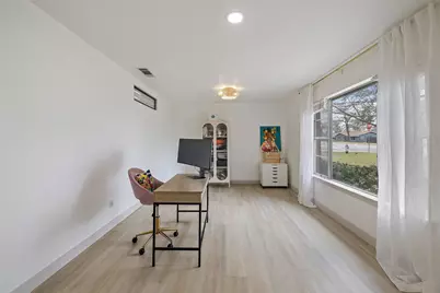 1001 E Applegate Drive, Austin, TX 78753 - Photo 14