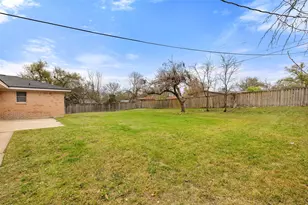 1001 E Applegate Dr, Austin, TX 78753 - Photo 36