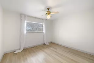 1001 E Applegate Dr, Austin, TX 78753 - Photo 12