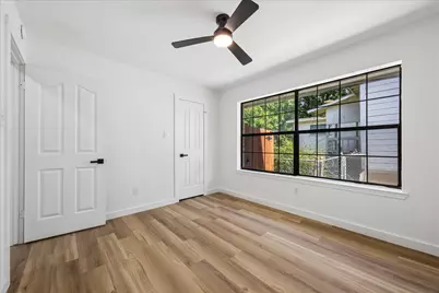 1706 Davis Street, Taylor, TX 76574 - Photo 12