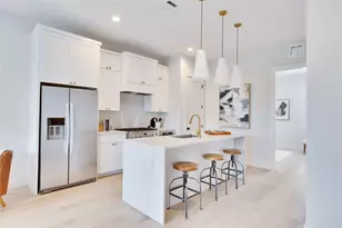 1937 E 38th 1/2 St, Austin, TX 78723 - Photo 4