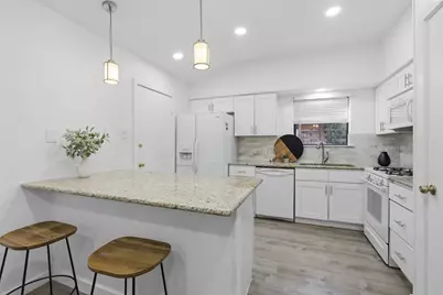 13016 Moorcroft Lane, Austin, TX 78729 - Photo 12