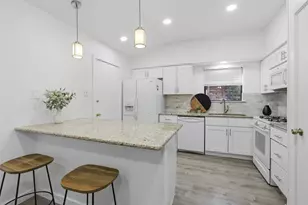 13016 Moorcroft Ln, Austin, TX 78729 - Photo 10