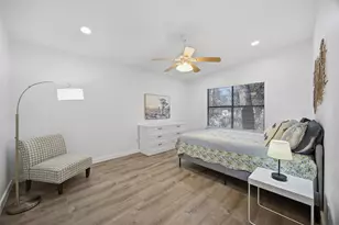 13016 Moorcroft Ln, Austin, TX 78729 - Photo 16