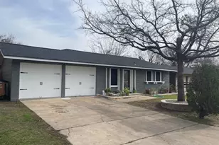 100 W Starling Dr, Austin, TX 78753 - Photo 2