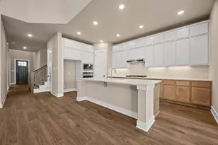 305 Gary Wayne Dr, Liberty Hill, TX 78642 - Photo 2