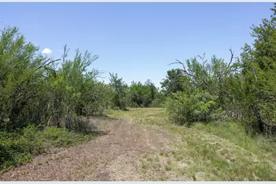 3710 Dry Creek Road, Lockhart, TX 78644 - Photo 32