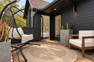 4427 Gillis St, Austin, TX 78745 - Photo 20