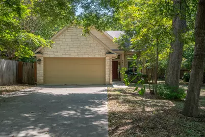4413 Barrow Avenue, Austin, TX 78751 - Photo 2