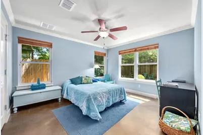 4413 Barrow Avenue, Austin, TX 78751 - Photo 14