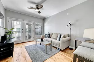 2502 Leon St, Austin, TX 78705 - Photo 2