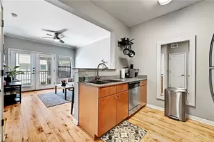 2502 Leon St, Austin, TX 78705 - Photo 10