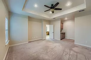 213 Western Sky Trail, Jarrell, TX 76537 - Photo 16