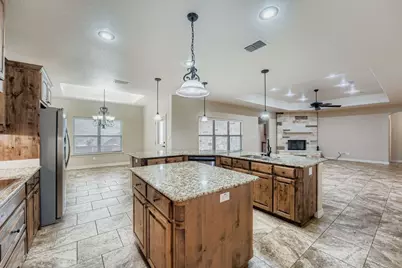 213 Western Sky Trail, Jarrell, TX 76537 - Photo 12