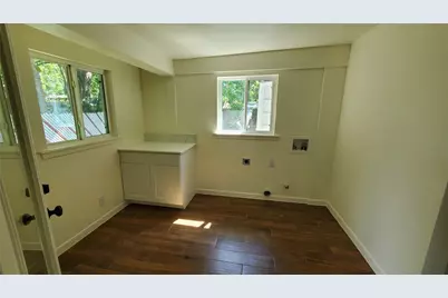 1601 E 19th Street, Georgetown, TX 78626 - Photo 18