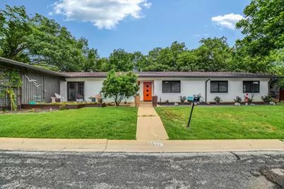 1601 E 19th Street, Georgetown, TX 78626 - Photo 1