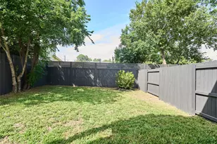 412 Hackberry Ln, Austin, TX 78753 - Photo 32