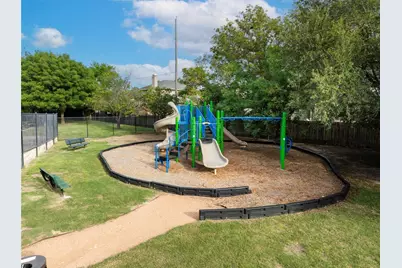 1814 Rosenborough Lane N, Round Rock, TX 78665 - Photo 16