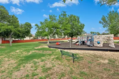1814 Rosenborough Lane N, Round Rock, TX 78665 - Photo 20