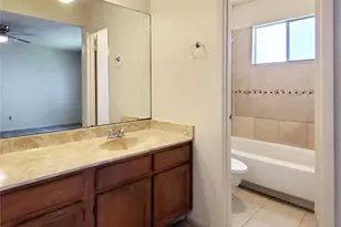2827 Wilcrest Dr, Austin, TX 78748 - Photo 10