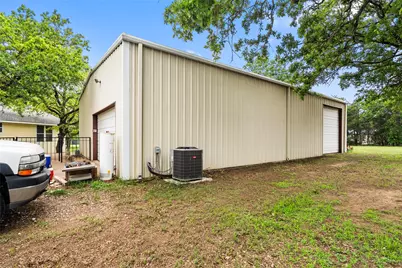 1389 Highway 290 E, Elgin, TX 78621 - Photo 40