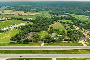 1389 Hwy 290 E, Elgin, TX 78621 - Photo 6