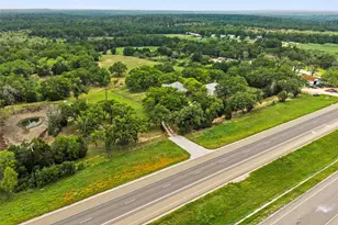 1389 Hwy 290 E, Elgin, TX 78621 - Photo 2