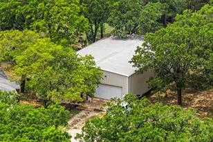 1389 Hwy 290 E, Elgin, TX 78621 - Photo 20