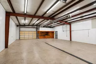 1389 Hwy 290 E, Elgin, TX 78621 - Photo 4