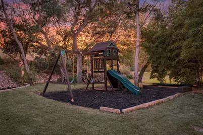 220 Clubhouse Drive, Lakeway, TX 78734 - Photo 30