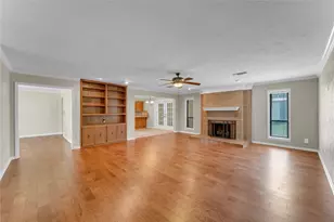 217 Corder Ln, Burnet, TX 78611 - Photo 10